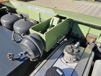 CF 440 6x2 SIDE LOADER / 20 ft container